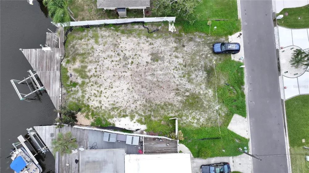 303 MORNINGSIDE DRIVE Palm Harbor, FL 34683