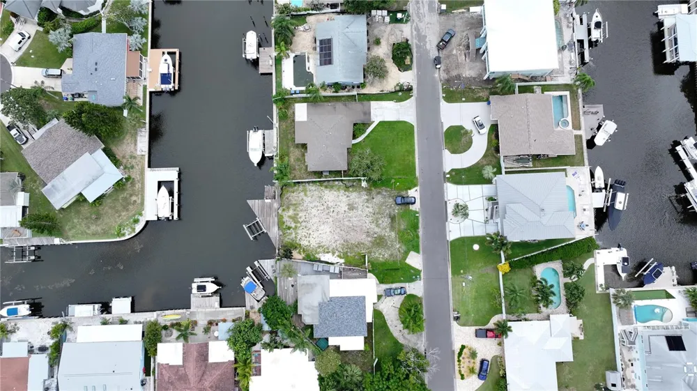 303 MORNINGSIDE DRIVE Palm Harbor, FL 34683