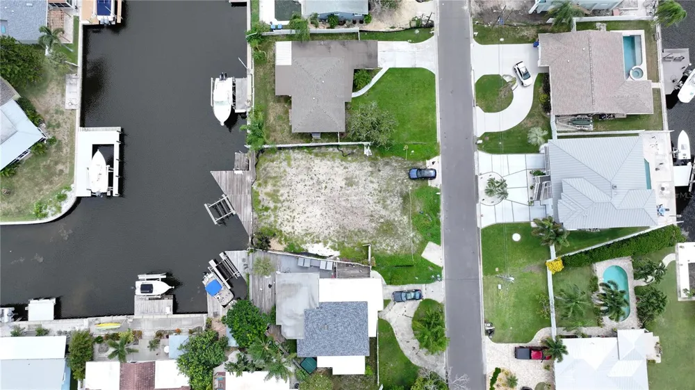 303 MORNINGSIDE DRIVE Palm Harbor, FL 34683