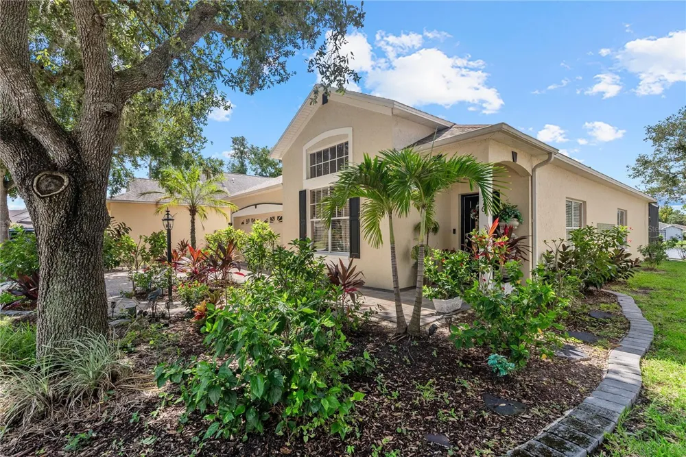 11326 BLUE SAGE PLACE Lakewood Ranch, FL 34202