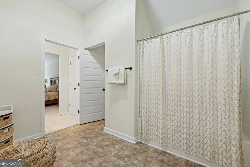 264 Learwood LN Atlanta, GA 30349