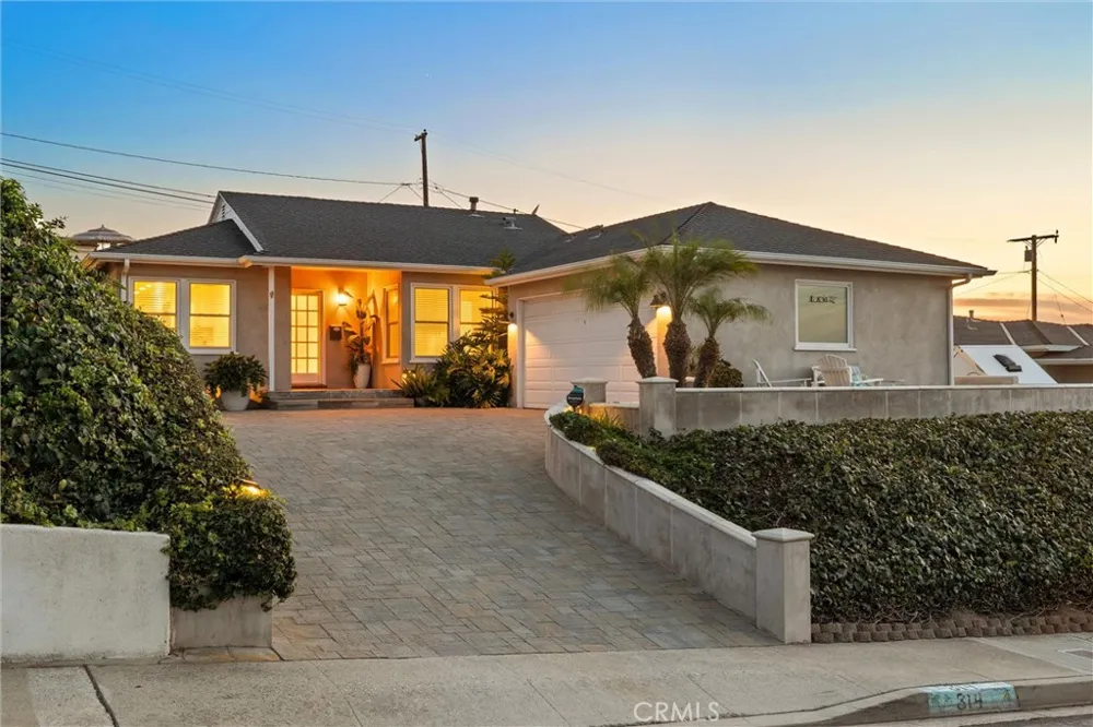 314 Via San Sebastian Redondo Beach, CA 90277