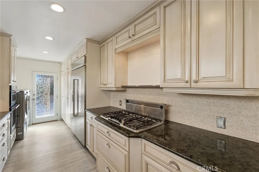 314 Via San Sebastian Redondo Beach, CA 90277