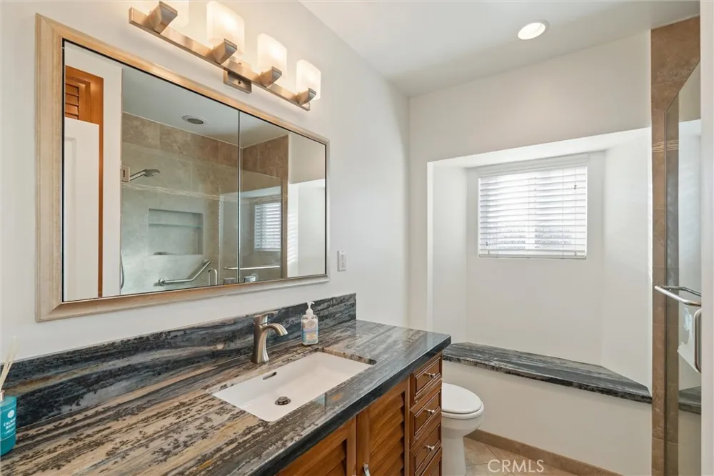 314 Via San Sebastian Redondo Beach, CA 90277