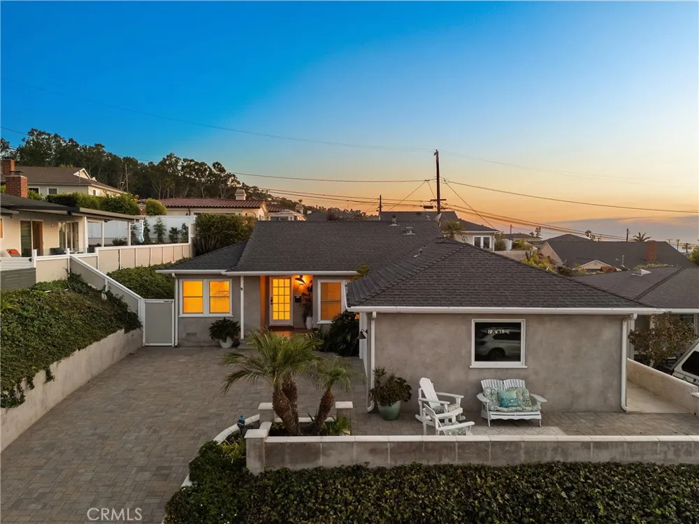 314 Via San Sebastian Redondo Beach, CA 90277