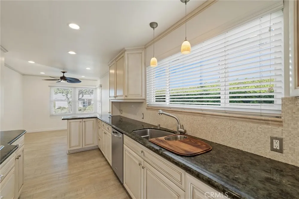 314 Via San Sebastian Redondo Beach, CA 90277