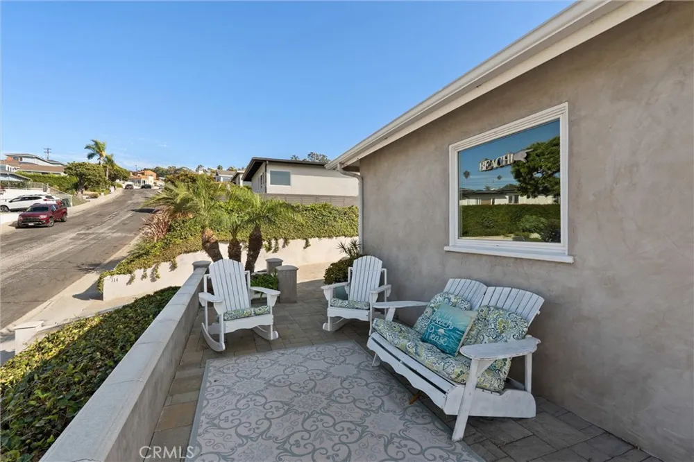 314 Via San Sebastian Redondo Beach, CA 90277