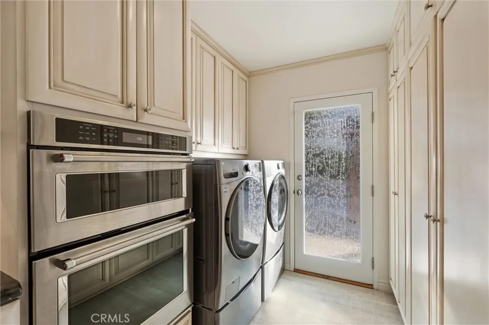 314 Via San Sebastian Redondo Beach, CA 90277