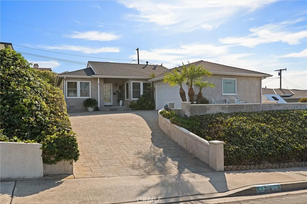 314 Via San Sebastian Redondo Beach, CA 90277
