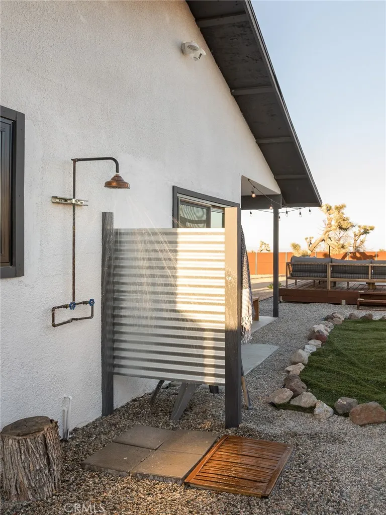 3120 Hilton Avenue Yucca Valley, CA 92284