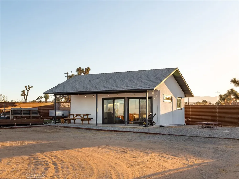 3120 Hilton Avenue Yucca Valley, CA 92284
