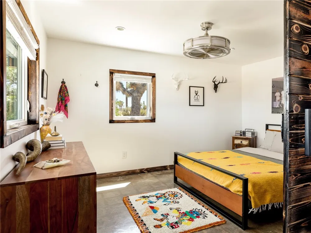 3120 Hilton Avenue Yucca Valley, CA 92284