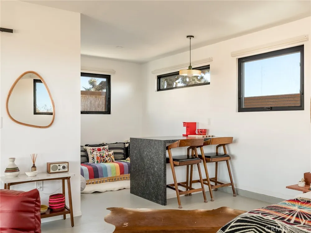 3120 Hilton Avenue Yucca Valley, CA 92284