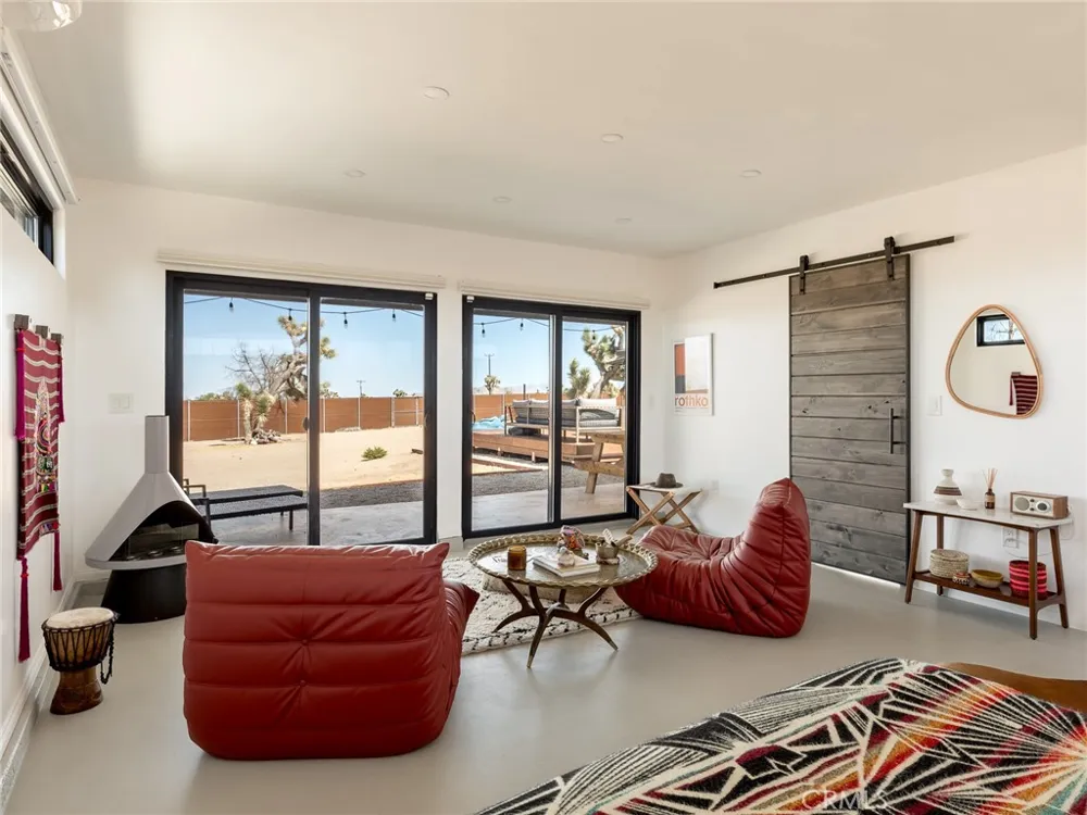 3120 Hilton Avenue Yucca Valley, CA 92284