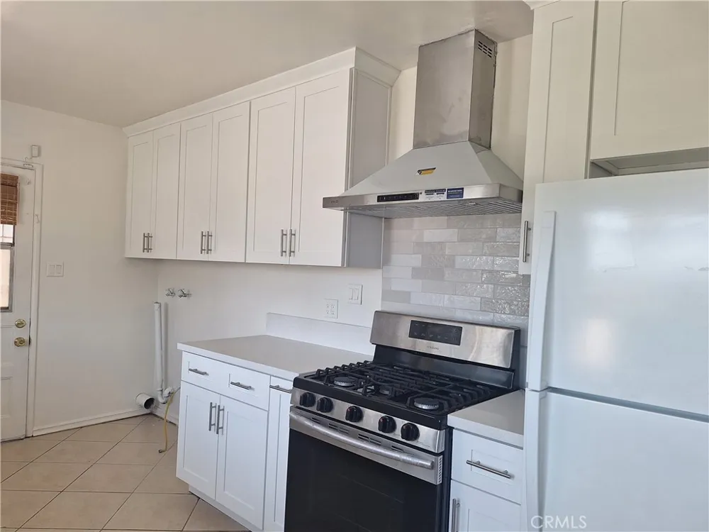 9637 Ancourt Arcadia, CA 91007