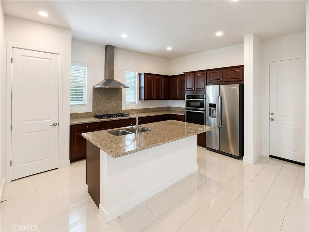312 Magnet Irvine, CA 92618