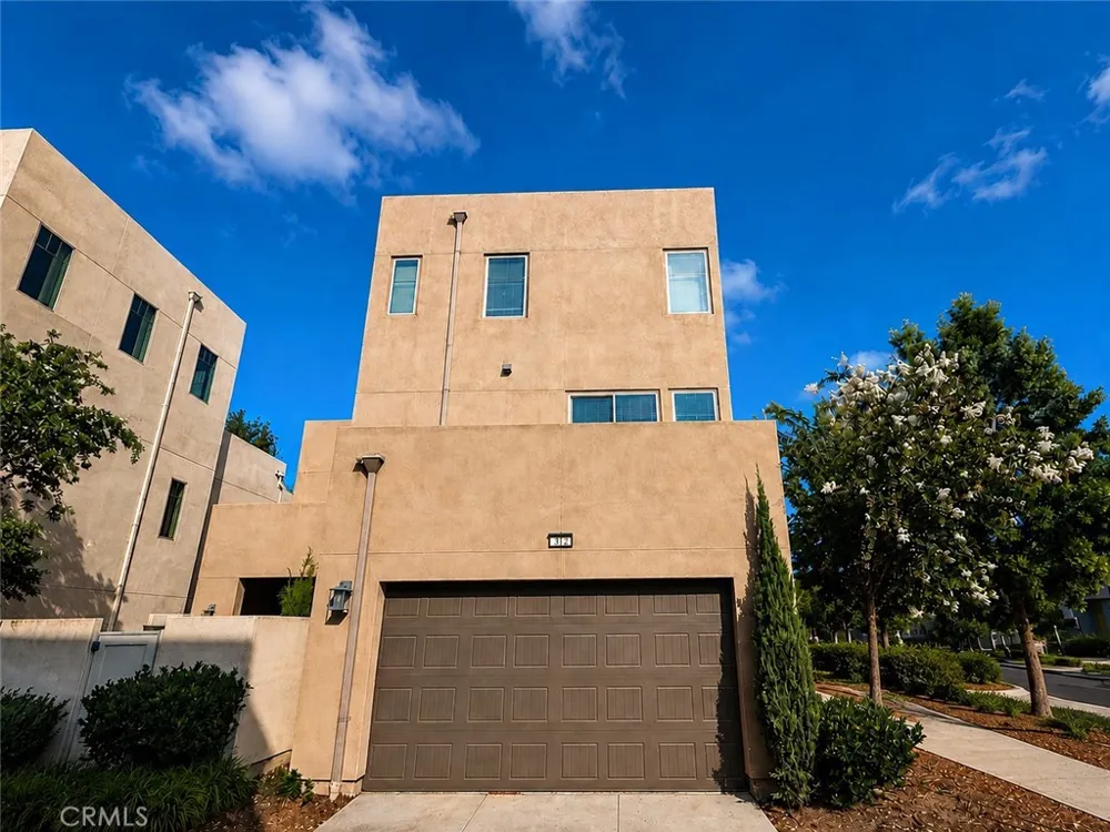 312 Magnet Irvine, CA 92618