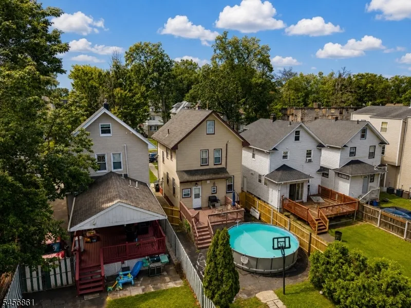 911 Jersey Ave Elizabeth City, NJ 07202