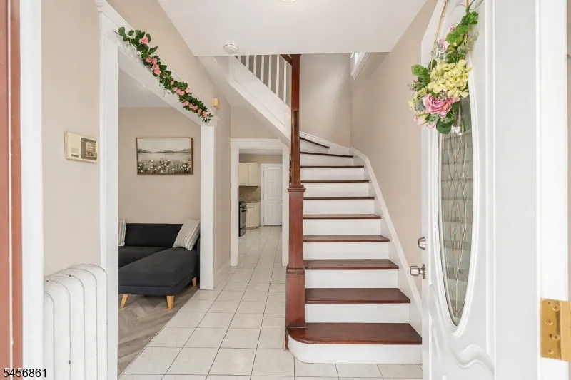 911 Jersey Ave Elizabeth City, NJ 07202