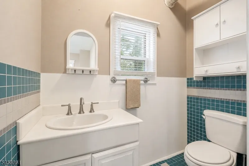 911 Jersey Ave Elizabeth City, NJ 07202