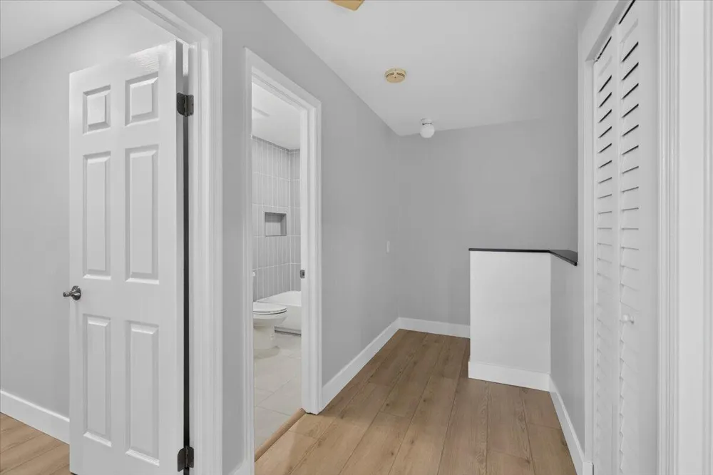 6611 Via Regina Boca Raton, FL 33433