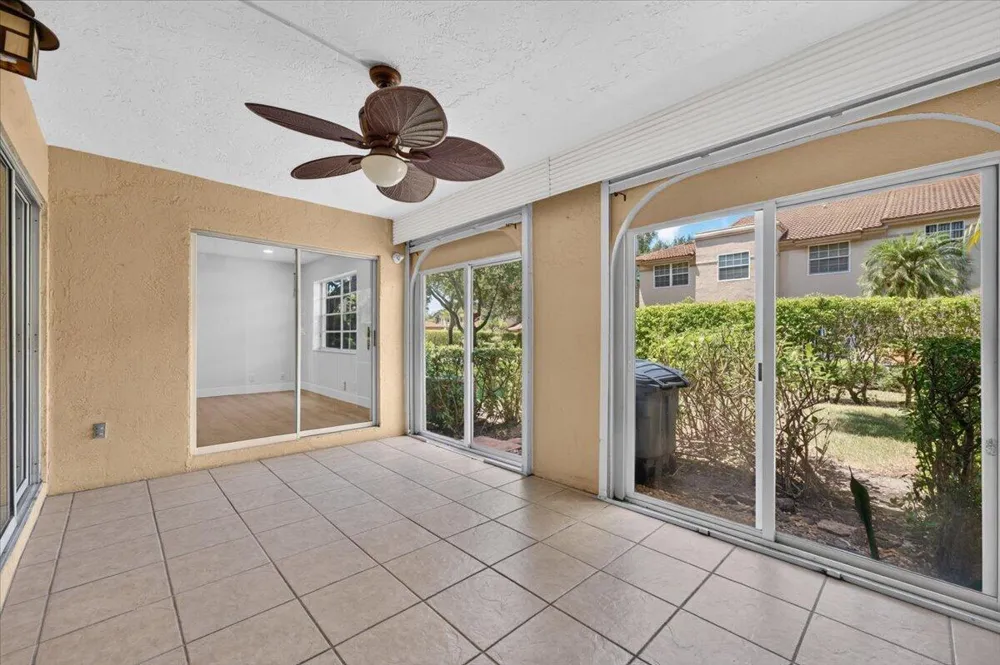 6611 Via Regina Boca Raton, FL 33433