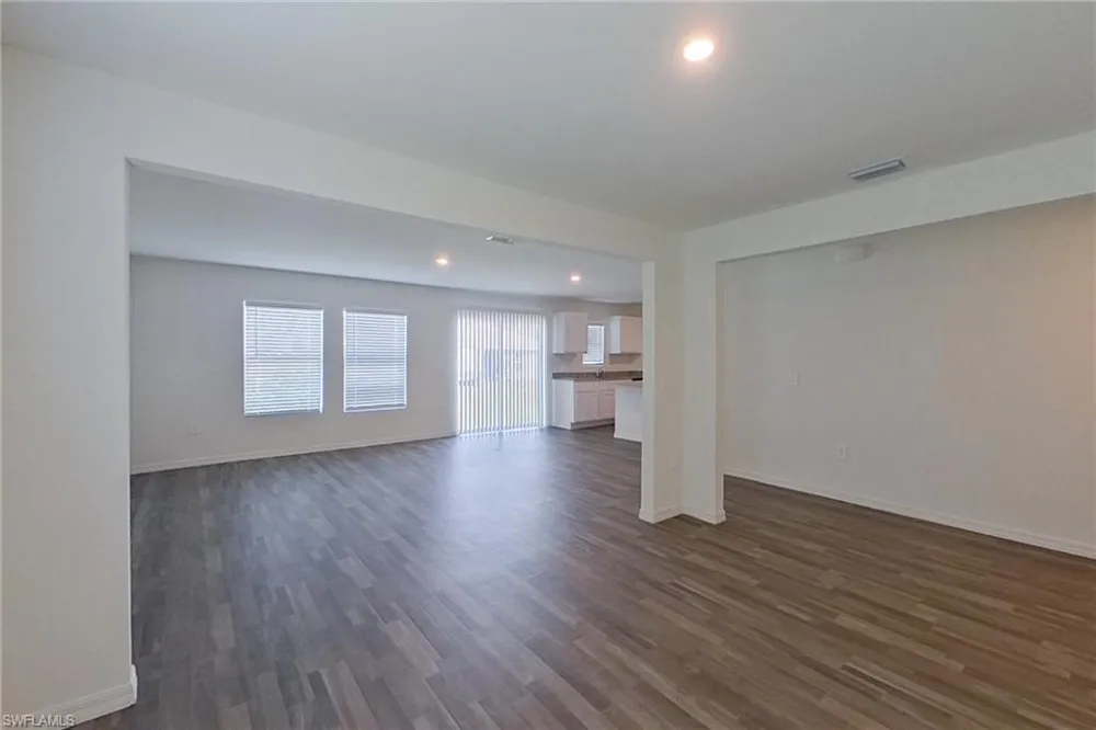 4020 Garden Boulevard Cape Coral, FL 33909