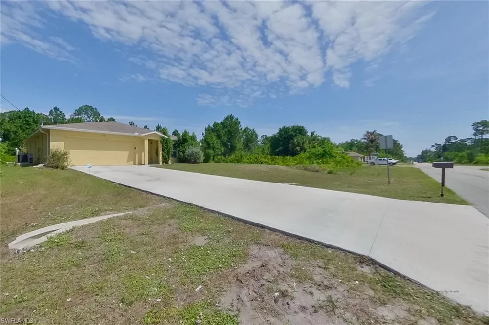 947 Grant Boulevard Lehigh Acres, FL 33974
