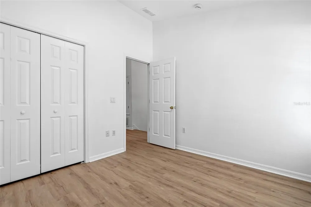 12725 SUNLAND COURT Tampa, FL 33625