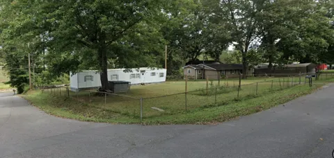 911 Hilltop Ct