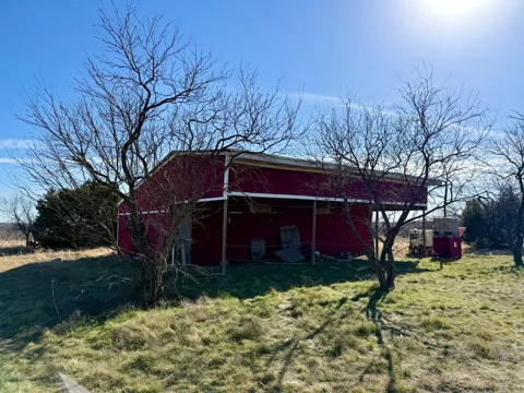 374 Private Road 6116