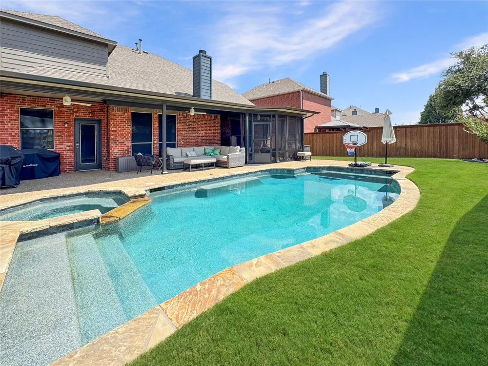 1413 Clearwater Drive McKinney, TX 75071
