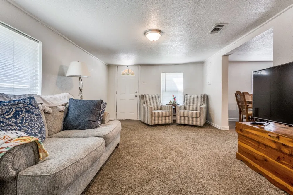 1205 W Birge Street Sherman, TX 75092