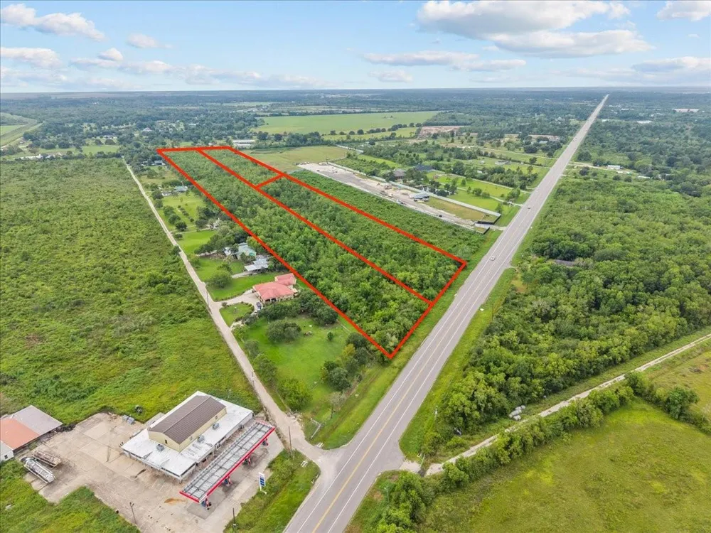 Highway 35 Alvin, TX 77584