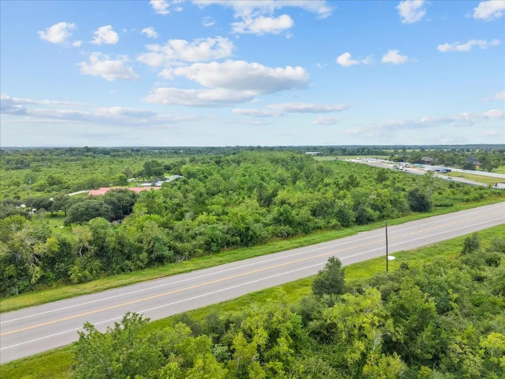 Highway 35 Alvin, TX 77584