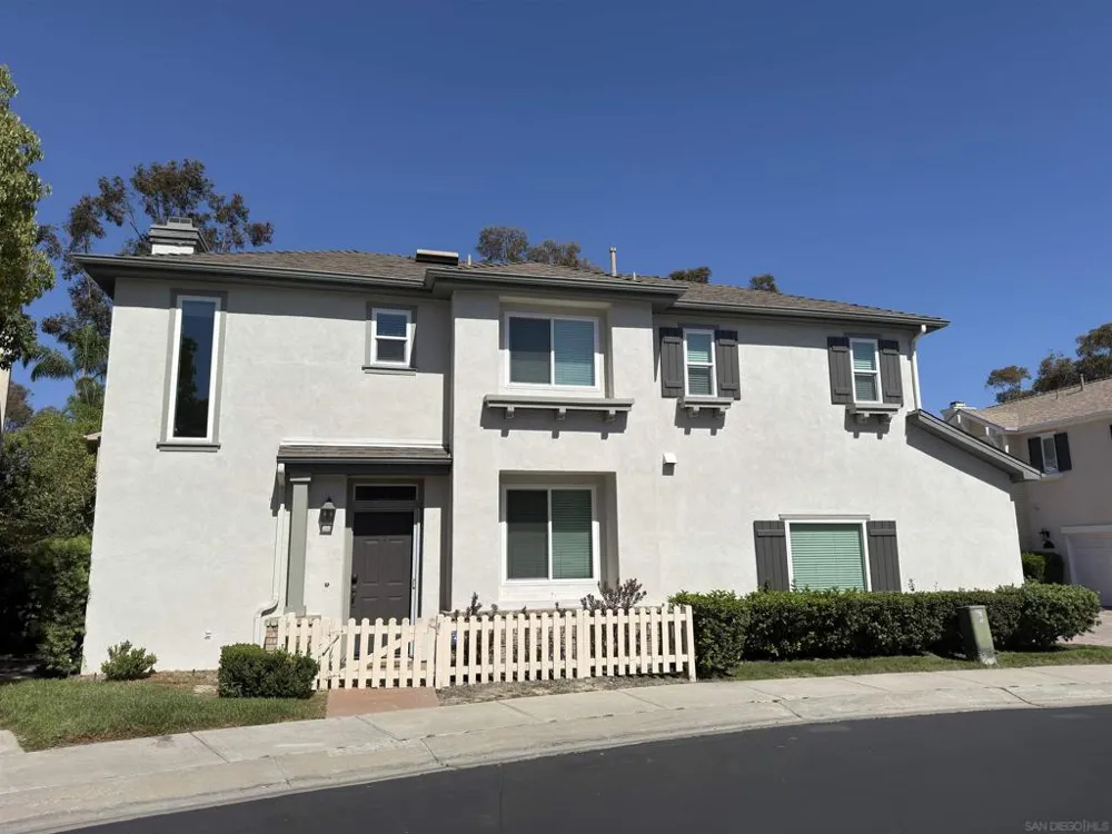 9725 Stonecrest blvd San Diego, CA 92123