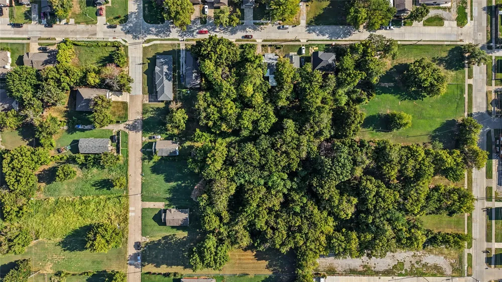 1622 Norfolk Avenue Tulsa, OK 74106