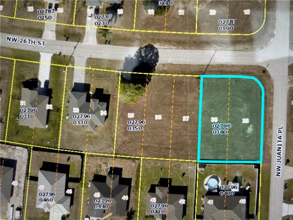 18 NW 26th Street Cape Coral, FL 33993