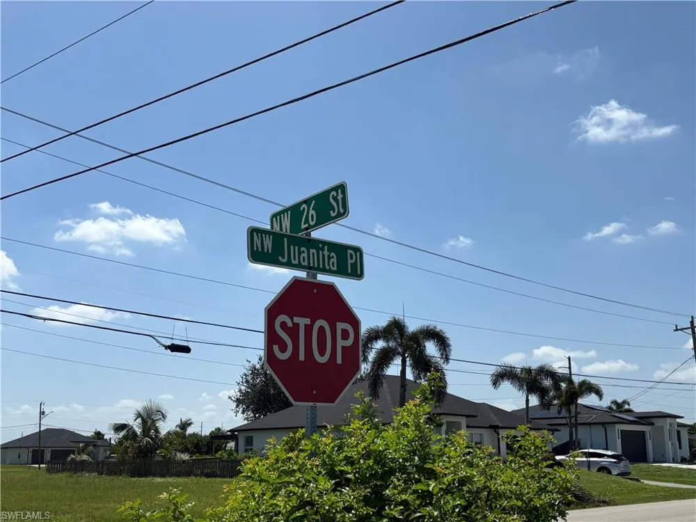 18 NW 26th Street Cape Coral, FL 33993