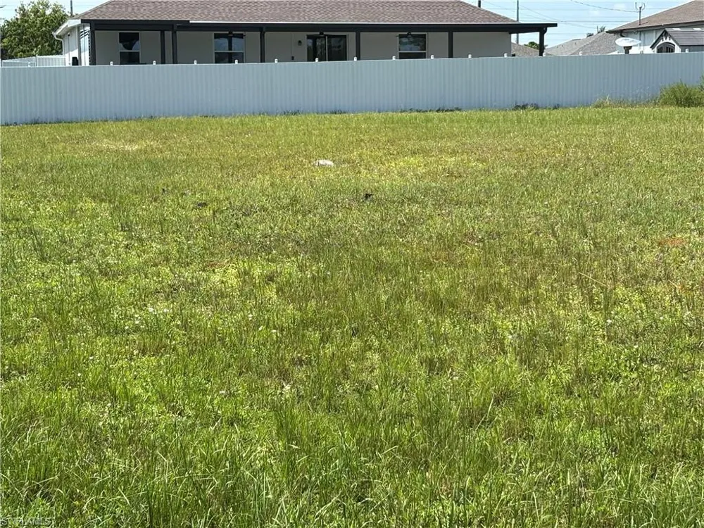 18 NW 26th Street Cape Coral, FL 33993