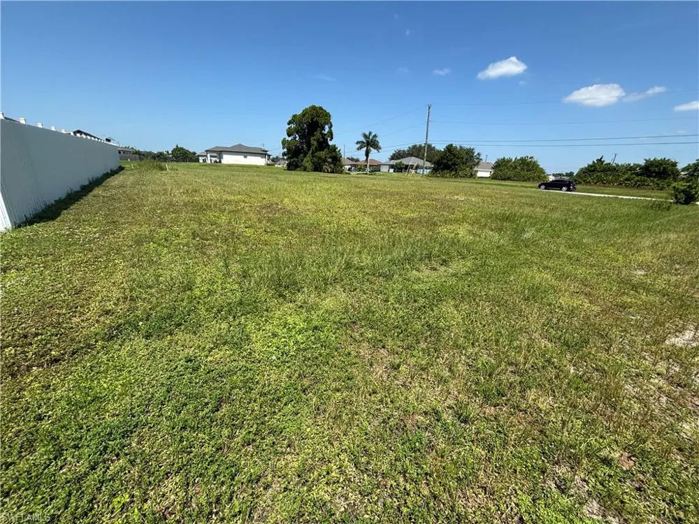 18 NW 26th Street Cape Coral, FL 33993