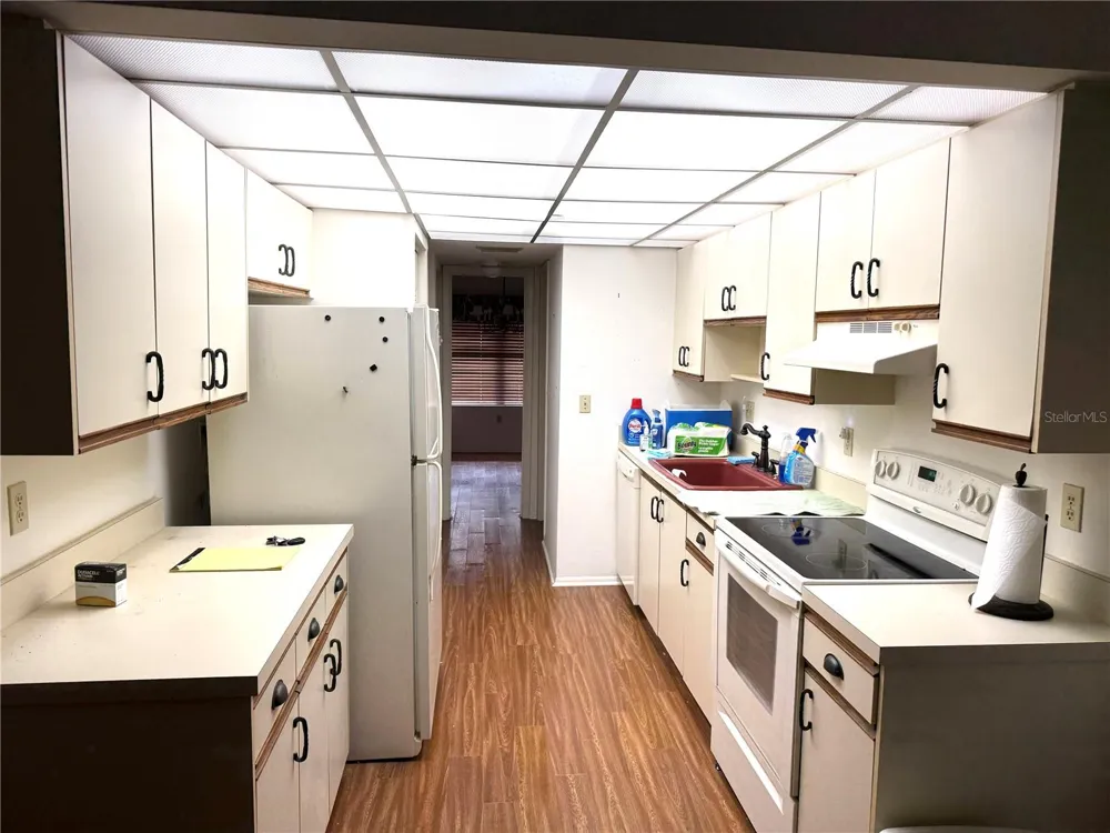 625 30TH AVENUE W #G109 Bradenton, FL 34205