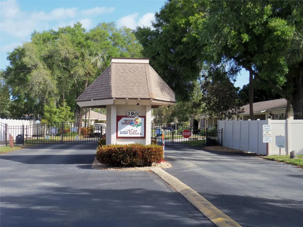 625 30TH AVENUE W #G109 Bradenton, FL 34205
