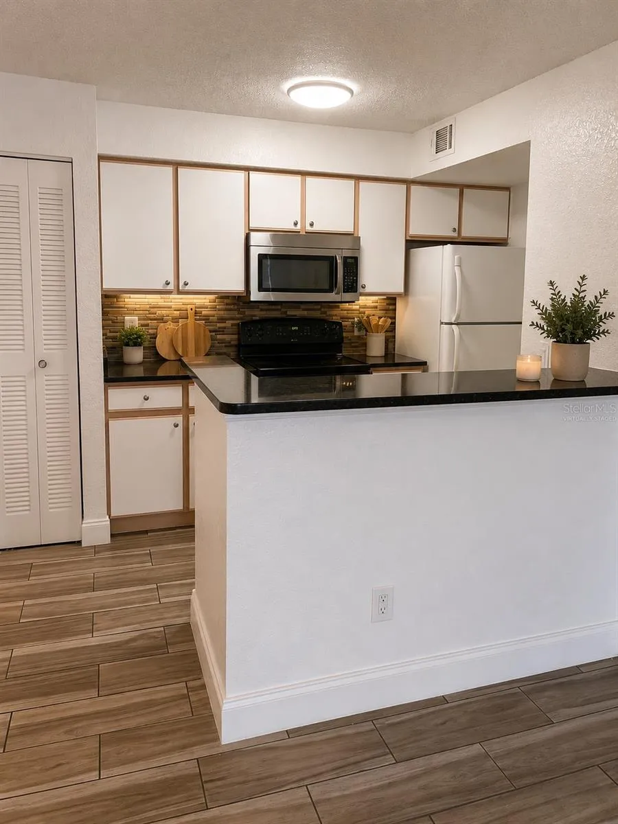 2208 ANTIGUA PLACE #938 Kissimmee, FL 34741