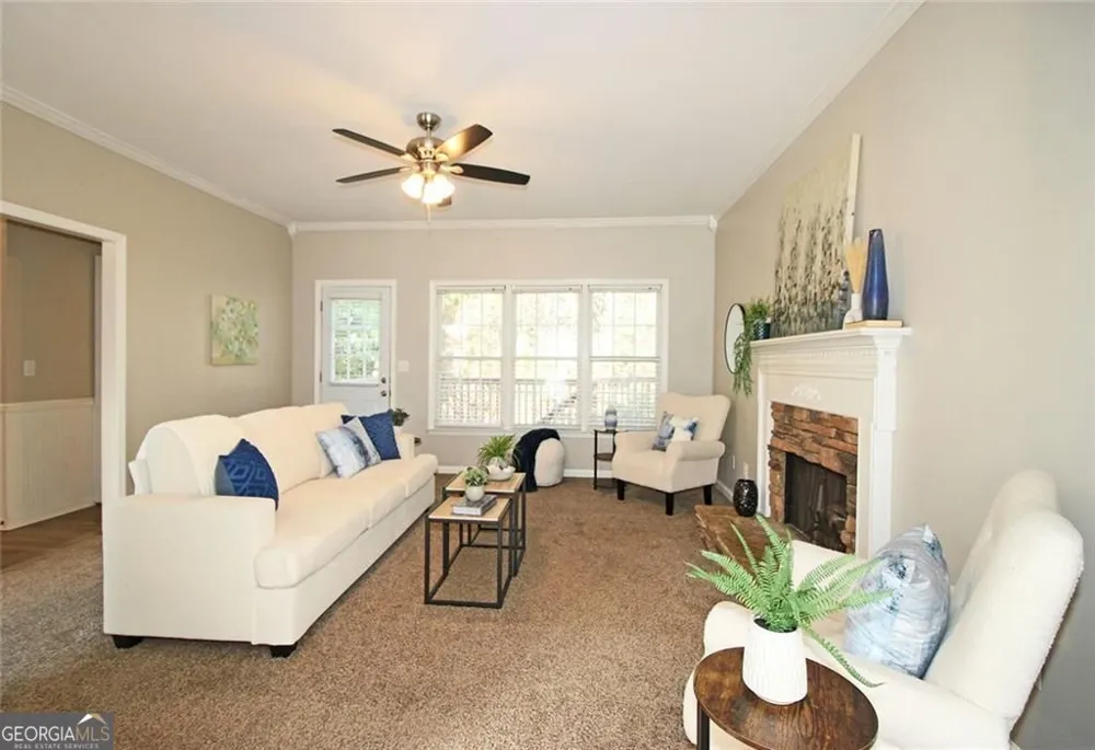 1213 Kingsbury LN Powder Springs, GA 30127