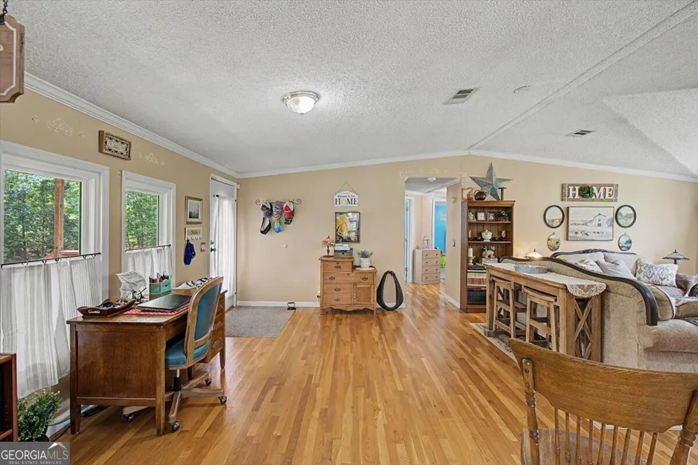 134 John Kay RD Taylorsville, GA 30178