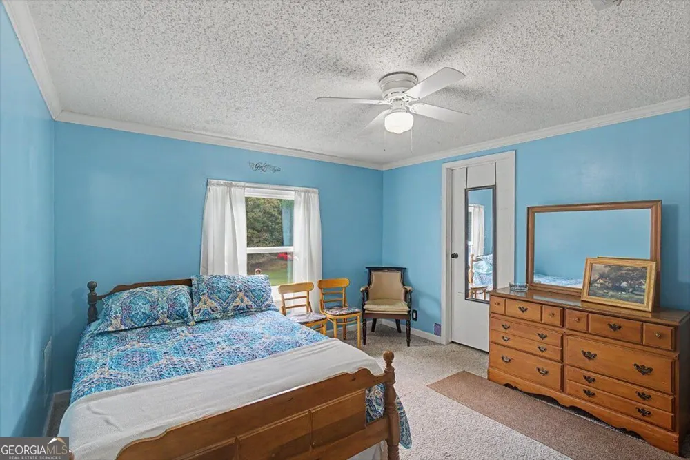 134 John Kay RD Taylorsville, GA 30178