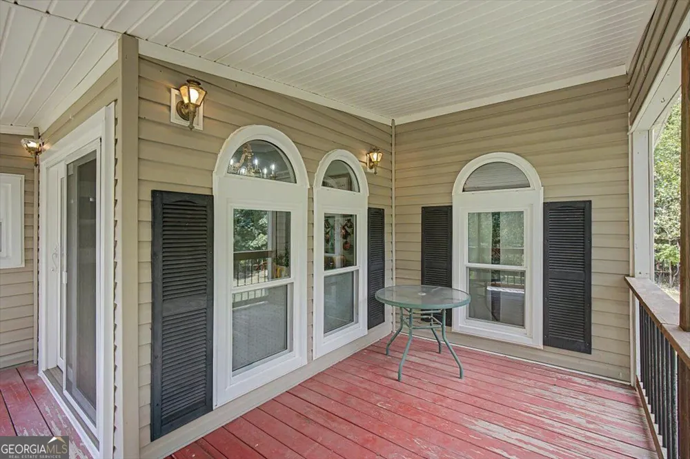 134 John Kay RD Taylorsville, GA 30178