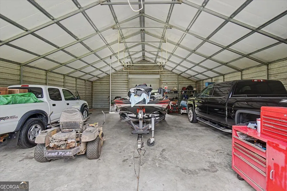 134 John Kay RD Taylorsville, GA 30178