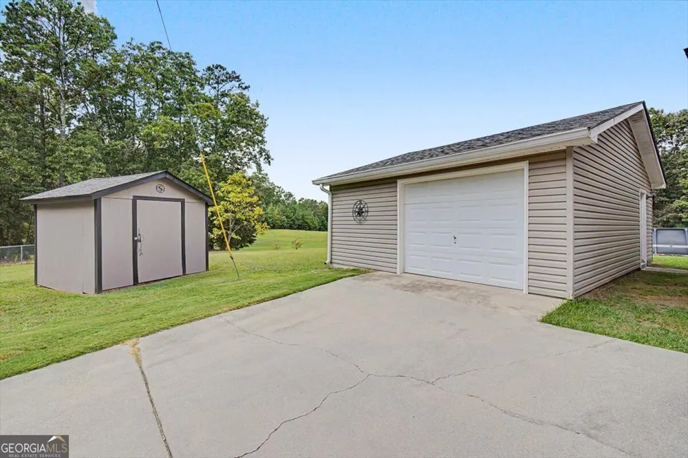 134 John Kay RD Taylorsville, GA 30178